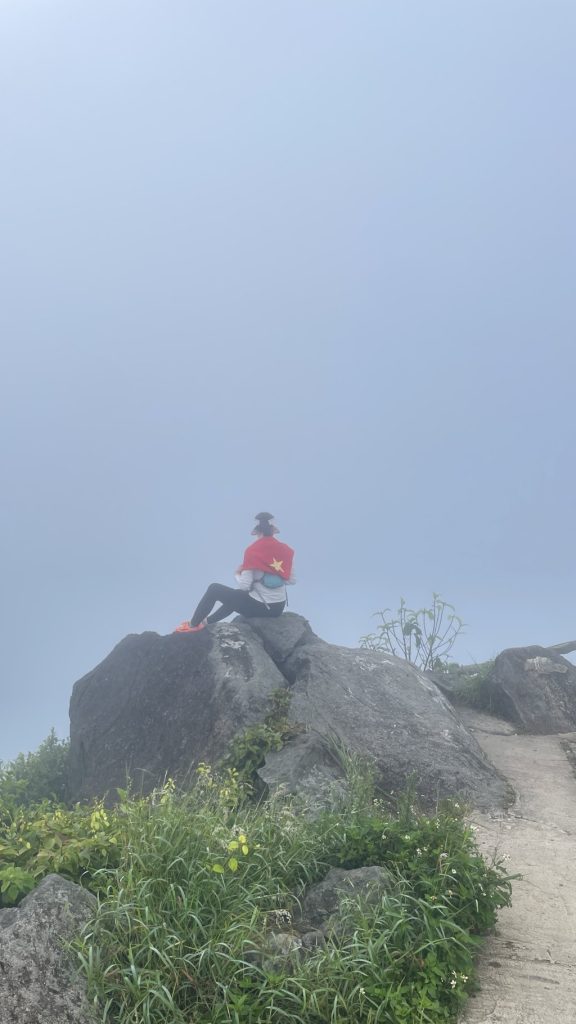 Nơi đây sương bồng bềnh xao xuyế lòng du khách